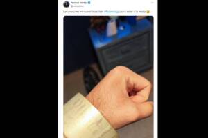 Pulsera de la colección otoño/invierno de 2024 de Balenciaga causa polémica.