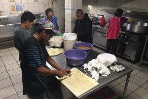 Albergue de los deportados en Tijuana