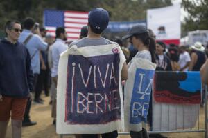 En la campaña de 2016 Sanders despertó el entusiasmo de muchos jóvenes latinos.