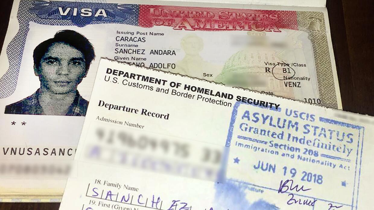 Supporting documents for asylum application? image