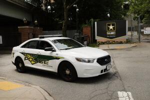 Pizza Delivery Man Detained By ICE Officers While Delivering To New York Army Base Fort Hamilton