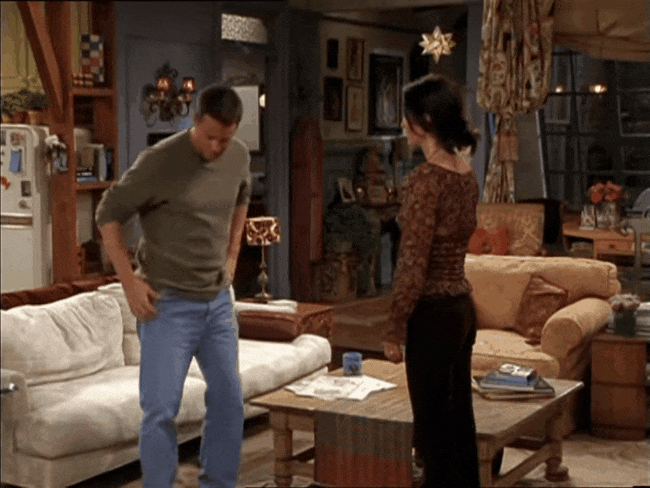 chandler-shorts.gif