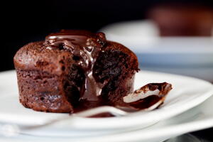 Torta-humeda-de-chocolate-3.jpg