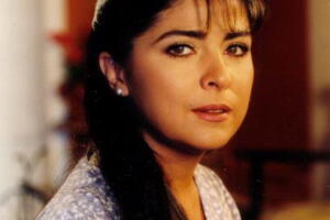 Victoria Ruffo en 'El manantial'
