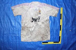 Ropas en fosas comunes