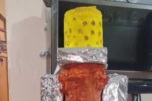 Los mejores ‘sombreros y peinados locos’ del 2024