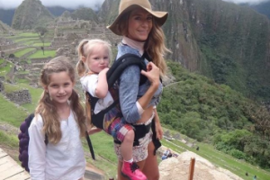 Geraldine Bazán e hijas 