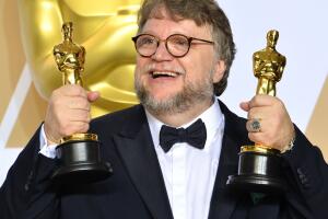 Guillermo del Toro OScar Grosby.jpg