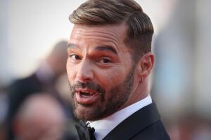 Caso de Ricky Martin: el cantante reacciona ante cierre de acusación de supuesta violencia
