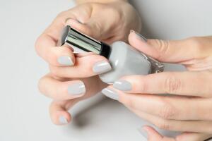 esmalte-unhas-1400x800-1118.jpg