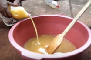 como-fazer-sabao-com-oleo-de-cozinha-1.jpg