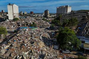 Destrucción La Guaira