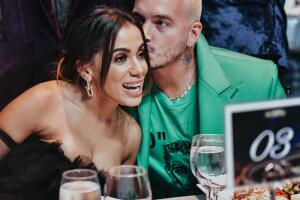 J Balvin y Anitta.jpg