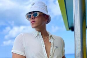 conrado-salazar-cautiva-con-fotos-redes-sociales