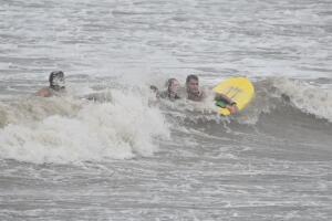 SURFISTAS/SurfistasHouston.jpg