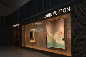 louis_vuitton.jpg