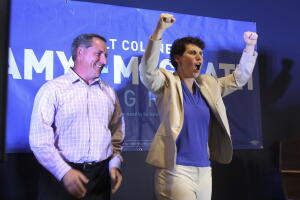 Amy McGrath disputará un puesto en la Cámara de Representantes en noviembre por el Partido Demócrata.