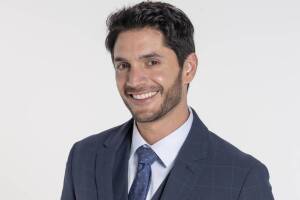 daniel elbittar es esteban en el amor no tiene receta.jpg