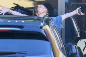 JLo parece despreocupada tras darse a conocer la supuesta hipoteca que adquirió con Ben Affleck.