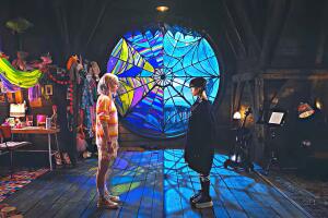 'Wednesday' Merlina es alérgica al color en la serie de Netflix enfermedad real (2).jpg