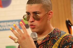 Famosos en el set digital de Premios Juventud.