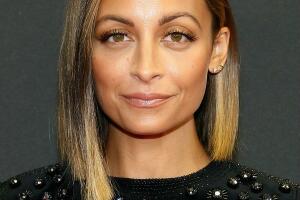 corte-bob-asimetrico 2.jpg