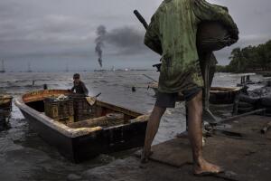 APTOPIX Venezuela Fishing In Oil