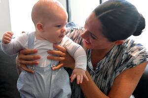 meghan_markle_y_su_hijo_archie.jpg