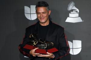 alejandro-sanz-latin-grammy.jpg