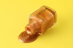 tendencia-esmaltes-cobre .jpg