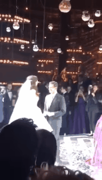 video de enrique peña nieto bailando disco en una boda