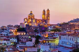 paisaje-taxco-de-alarcon-de-noche.jpg