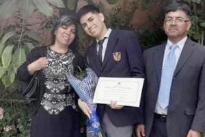 Emanuel Gangas y familia