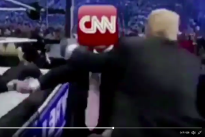 Trump le da un 'puñetazo' a un luchador con la cara de CNN
