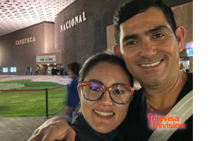 Gloria Cházaro y su prometido Octavio Capetillo.