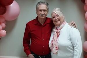 abrazo Marcia Jerry Savage Helene separarlos muerte Carolina del Sur