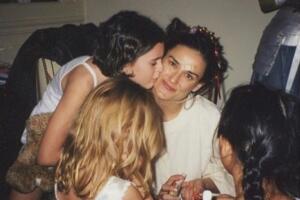 DEMI MOORE HIJAS.jpg