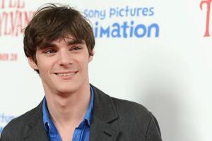 J R Mitte hollywood
