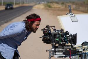 diego-luna-director-cesar-chavez-2014.jpg