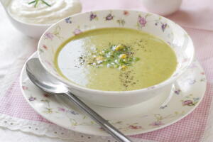 sopa-crema-de-apio-1.jpg
