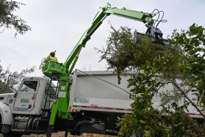 Crane Truck 03.JPG