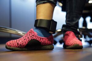 Grillete electrónico