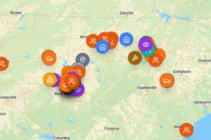 Lanzan mapa que alerta de operativos de ICE para ayudar a inmigrantes ante llegada de CBP a Charlotte