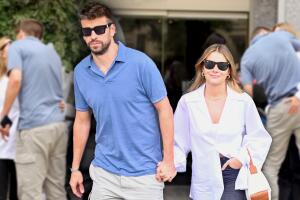 Captan a Piqué y Clara Chía a besos en vía pública tras audiencia contra Jordi Martin
