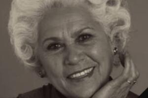Muere Nelly Horsman, la entrañable 'Mamaí' de 'El diván de Valentina'