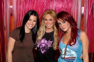 rebelde-maite-perroni-dulce-maria-anahi.jpg