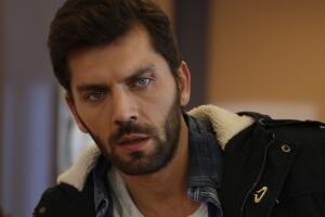 Can Nergis como Ali Arhan