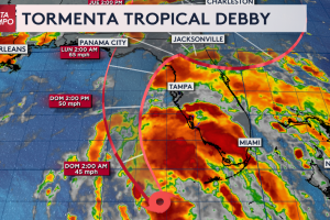tormenta tropical Debby Florida