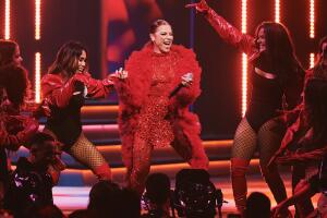 Olga Tañón en Premio Lo Nuestro 2024