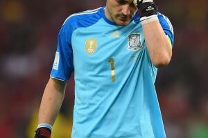 Spain v Chile: Group B - 2014 FIFA World Cup Brazil